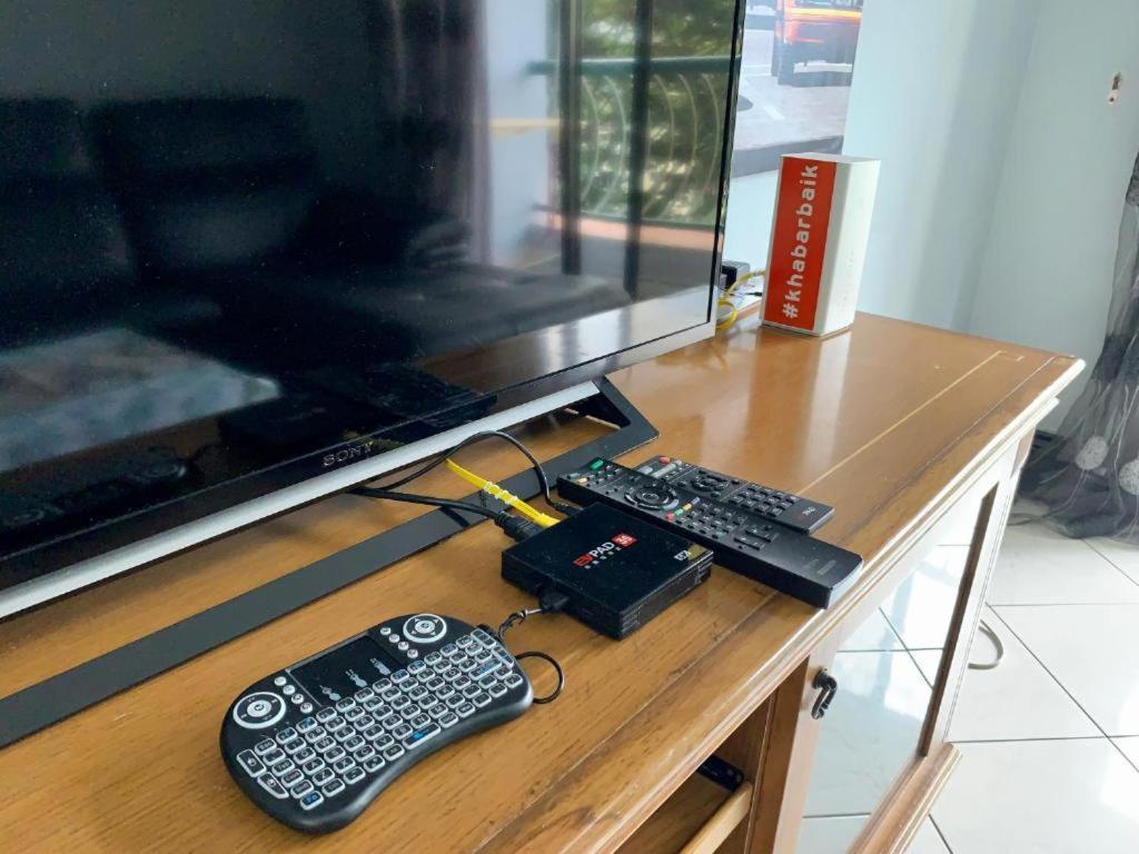 Marina Court Vacation Home 3 Bedrooms - コタキナバル エクステリア 写真