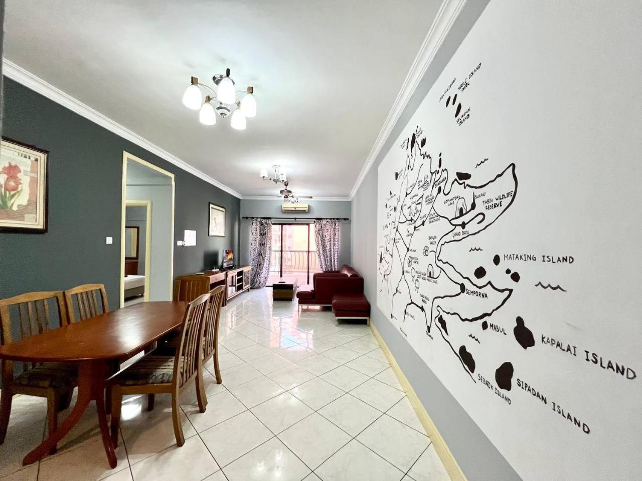 Marina Court Vacation Home 3 Bedrooms - コタキナバル エクステリア 写真
