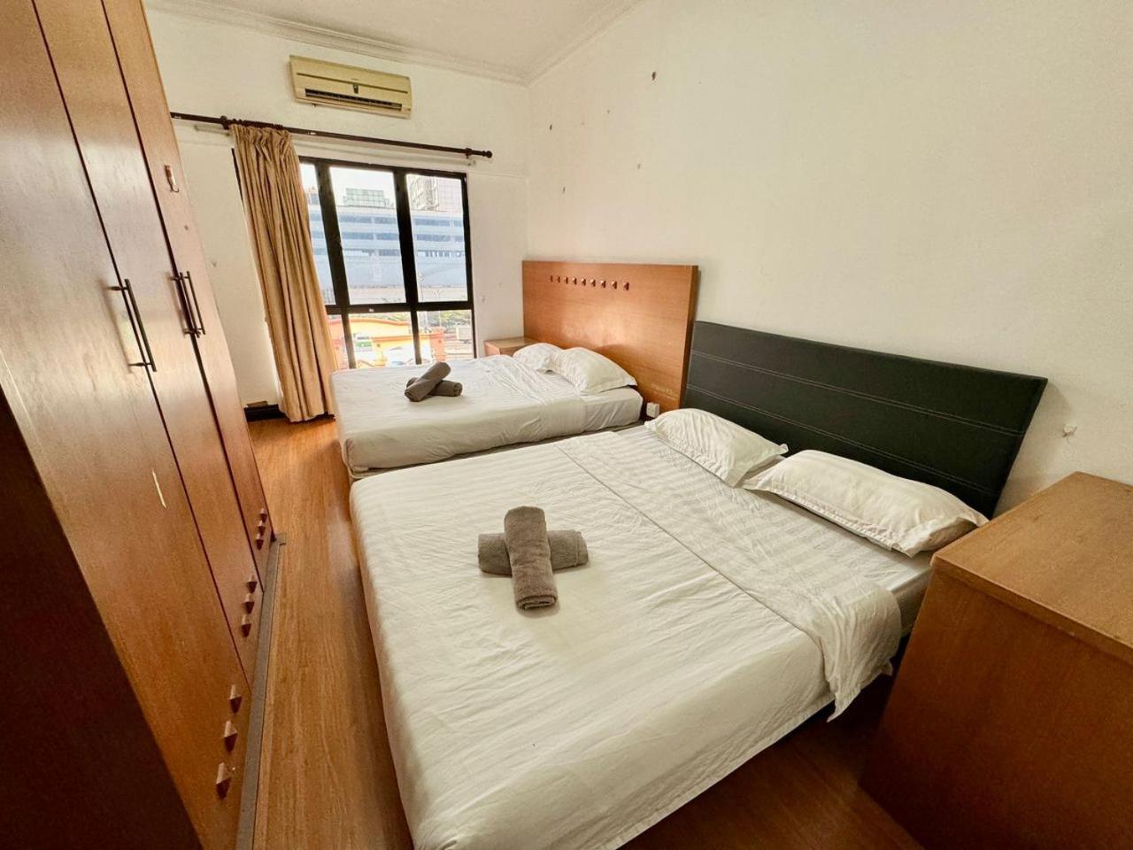 Marina Court Vacation Home 3 Bedrooms - コタキナバル エクステリア 写真